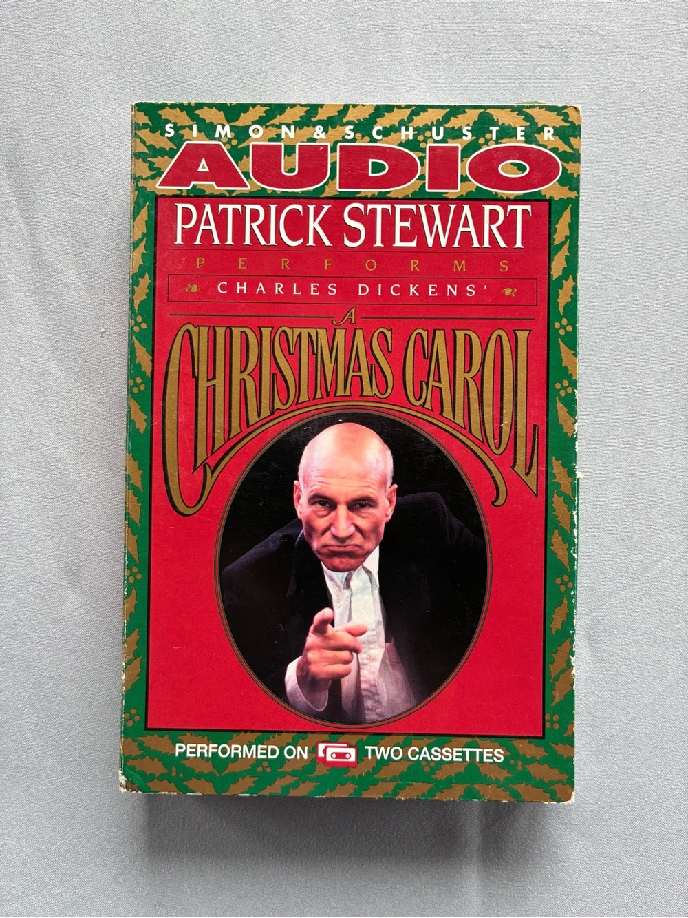 Patrick Stewart A Christmas Carol 2 Cassette Audio Set Simon & Schuster Dickens